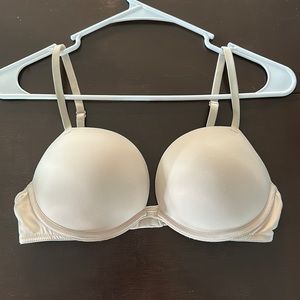 34C Victorias Secret PINK bra